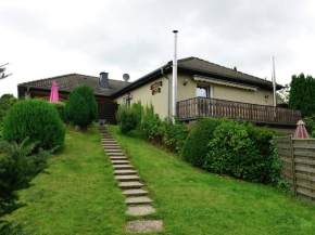 Отель Cosy Apartment in Diemelsee with Fenced Garden  Димельзее